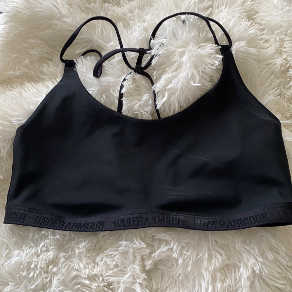UA sports bra